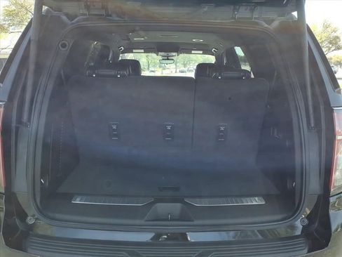 Used 2024 Chevrolet Tahoe Premier image 12