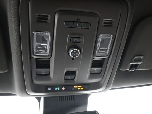 Certified 2023 GMC Yukon SLT image 19