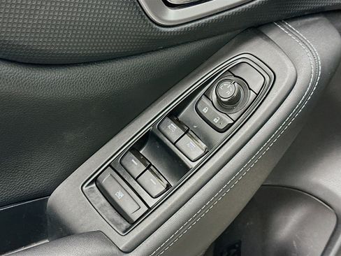 Used 2023 Subaru Forester Premium image 15