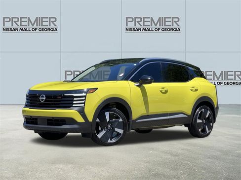 Certified 2025 Nissan Kicks SR AWD/4WD image 1