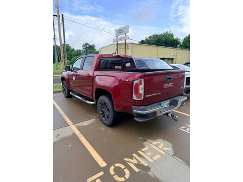 Used 2019 GMC Canyon SLE w/ Elevation Edition AWD/4WD image 3
