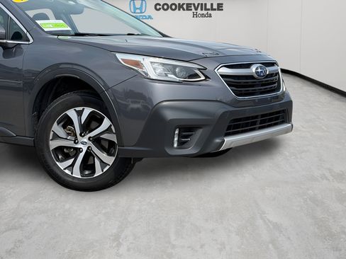 Used 2022 Subaru Outback Limited AWD/4WD image 3