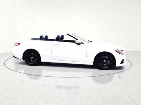 Used 2018 Mercedes-Benz E 400 Cabriolet image 11