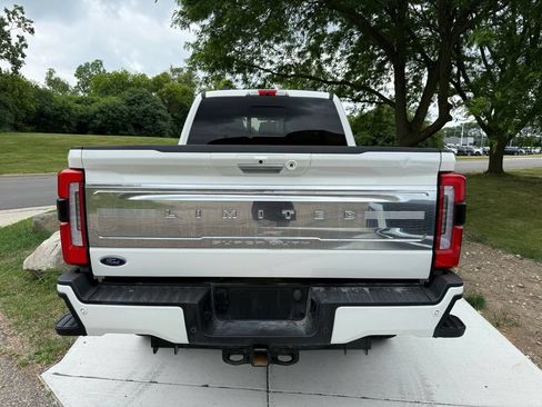 Used 2024 Ford F250 Limited w/ FX4 Off-Road Package AWD/4WD image 4