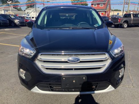 Used 2019 Ford Escape SE AWD/4WD image 2