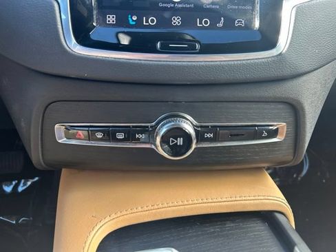 Used 2023 Volvo XC90 B6 Ultimate w/ Protection Package Premier AWD/4WD image 26