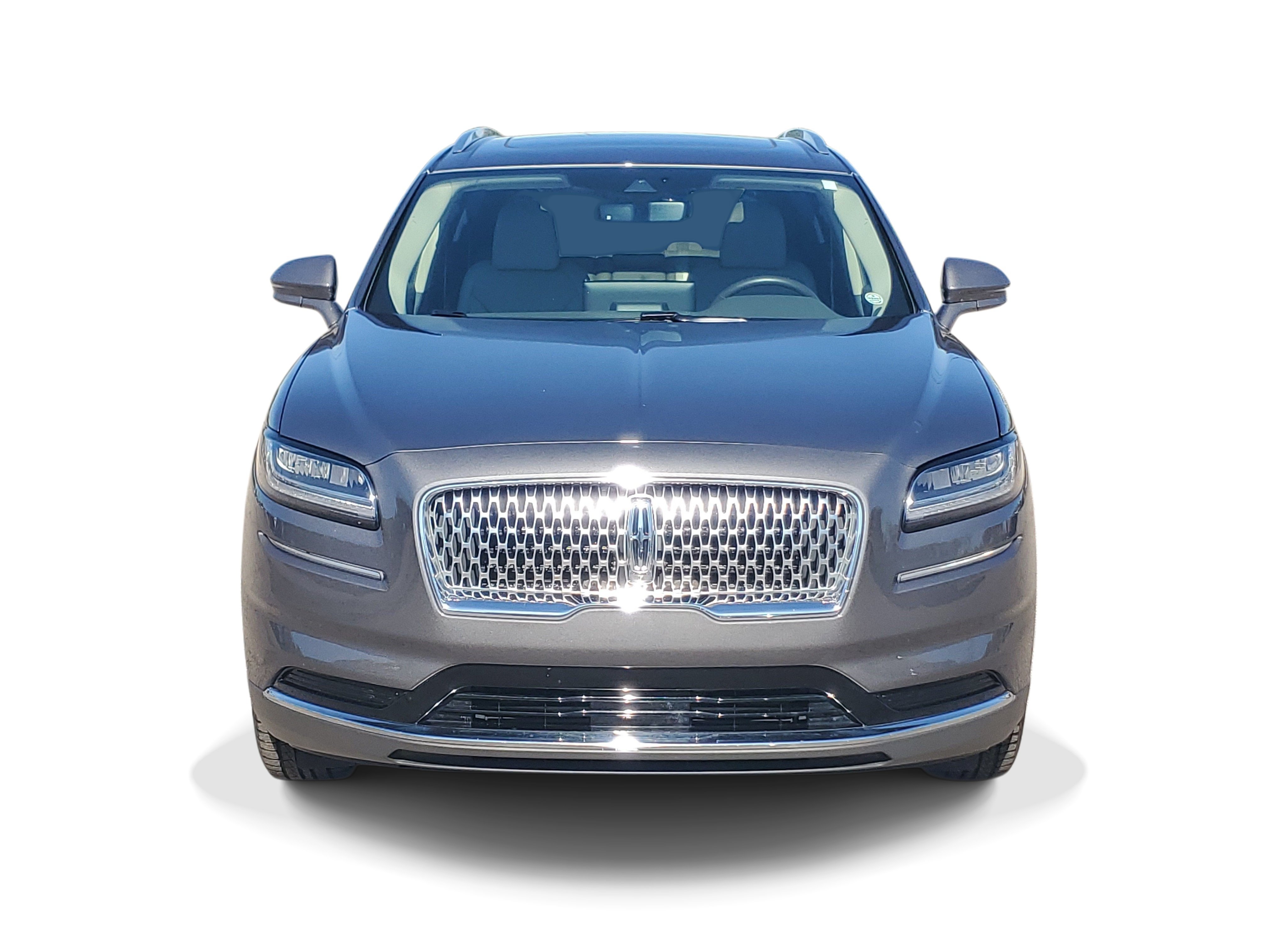 Used 2023 Lincoln Nautilus Reserve AWD/4WD image 2