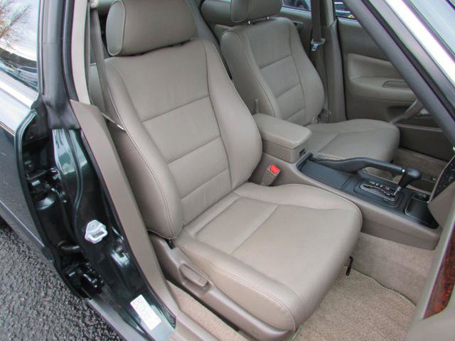 Used 1996 Acura TL 2.5 FWD image 16