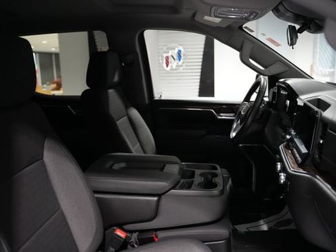 Used 2024 GMC Sierra 1500 Elevation image 19