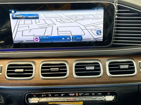 New 2026 Mercedes-Benz GLS 580 4MATIC image 12