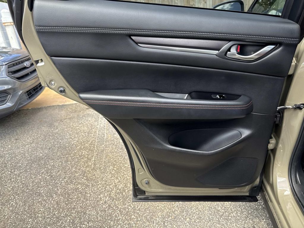 Certified 2024 MAZDA CX-5 Carbon Edition AWD/4WD image 12
