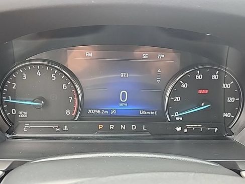 Used 2024 Ford Explorer XLT w/ Equipment Group 202A AWD/4WD image 17