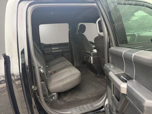 Used 2018 Ford F150 XLT w/ Equipment Group 302A Luxury AWD/4WD image 28