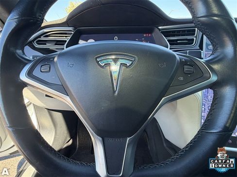 Used 2016 Tesla Model S 90D image 34