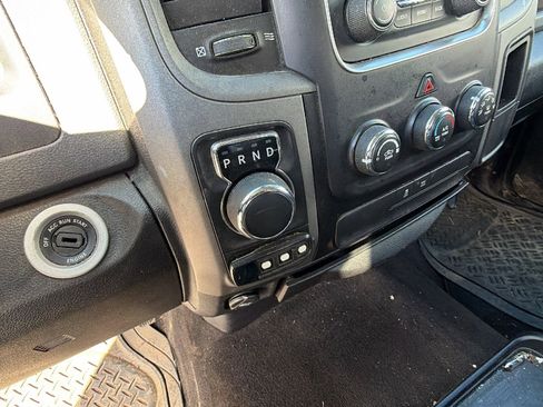 Used 2015 RAM 1500 Express image 18