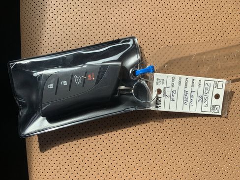 Certified 2025 Lexus NX 250 FWD w/ Towing Package (2000 Lbs) image 37