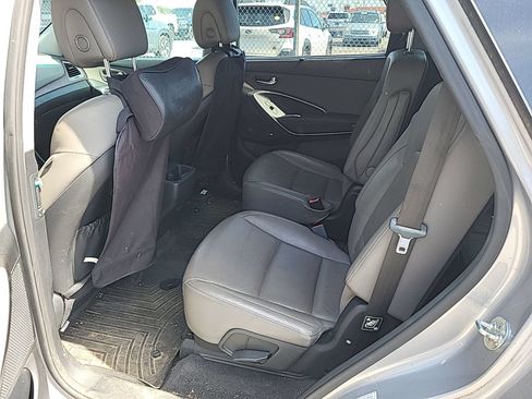 Used 2019 Hyundai Santa Fe XL FWD image 6