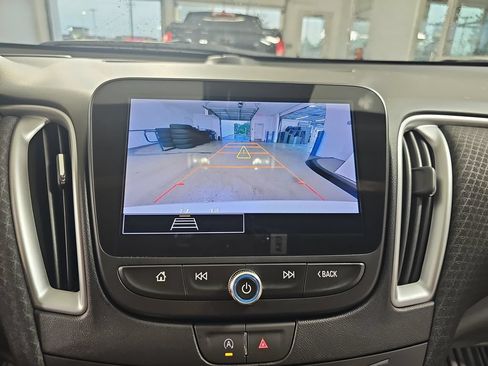 Certified 2024 Chevrolet Malibu LS FWD image 27