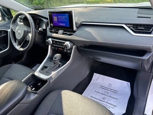 Certified 2025 Toyota RAV4 XLE w/ Convenience Package AWD/4WD image 25