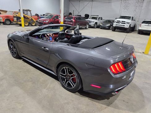 Used 2020 Ford Mustang Premium RWD image 20