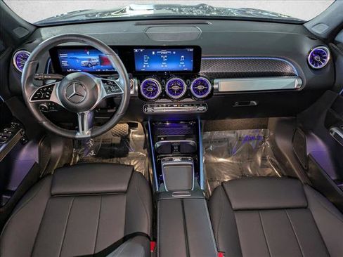 Used 2025 Mercedes-Benz GLB 250 image 14