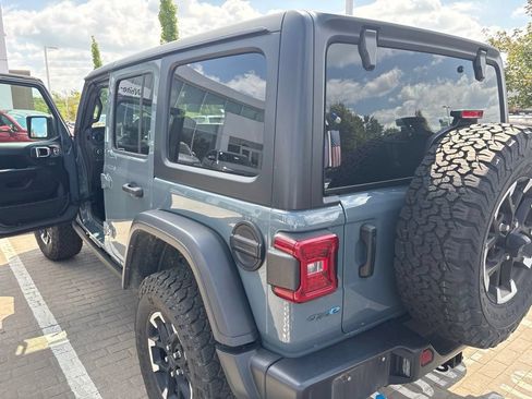 Used 2024 Jeep Wrangler Unlimited Rubicon 4xe AWD/4WD image 5
