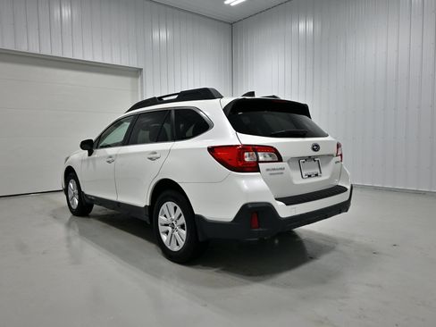 Used 2019 Subaru Outback 2.5i Premium AWD/4WD image 28