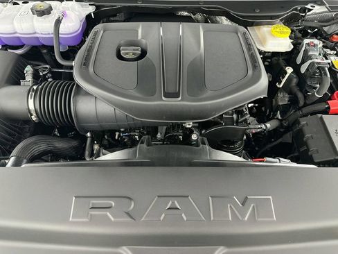 New 2026 RAM 1500 Big Horn AWD/4WD image 18