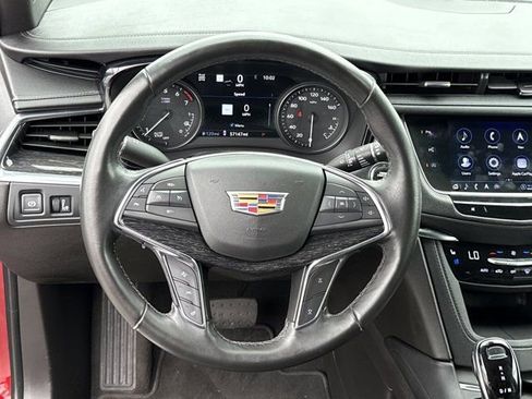 Used 2023 Cadillac XT5 Premium Luxury w/ Technology Package AWD/4WD image 22