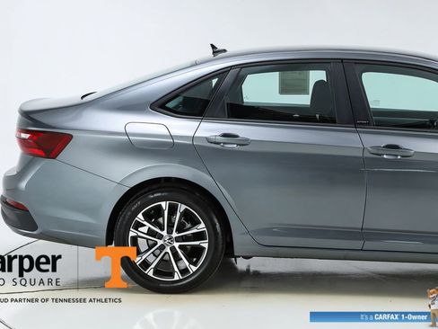 Used 2025 Volkswagen Jetta Sport FWD image 47