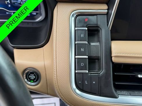 Used 2023 Chevrolet Tahoe Premier w/ Premium Package 2 AWD/4WD image 32