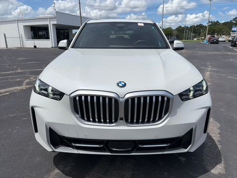 Used 2026 BMW X5 sDrive40i RWD image 2