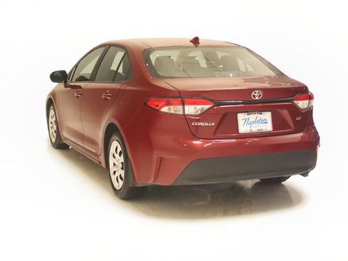 Used 2026 Toyota Corolla LE FWD image 31