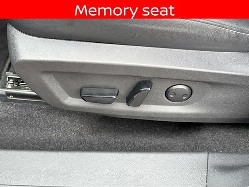 Used 2025 Nissan Murano SL AWD/4WD image 20