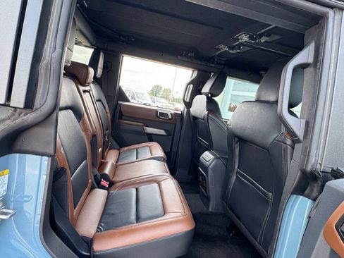 Used 2023 Ford Bronco Outer Banks AWD/4WD image 32