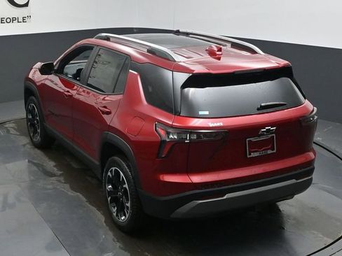 New 2026 Chevrolet Equinox LT w/ Convenience Package II FWD image 19