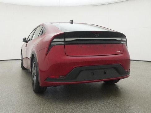 New 2026 Toyota Prius SE image 22