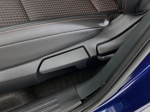 Used 2025 Nissan Kicks SR FWD image 20