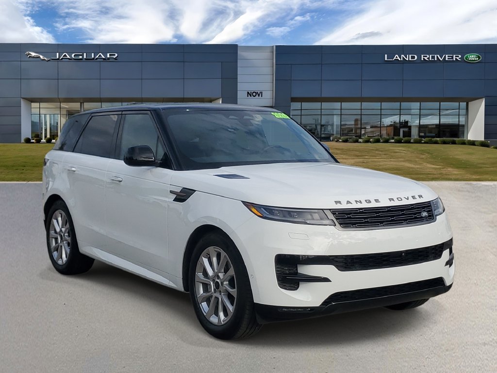 Used 2026 Land Rover Range Rover Sport SE AWD/4WD image 2