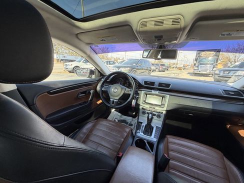 Used 2014 Volkswagen CC Executive image 20
