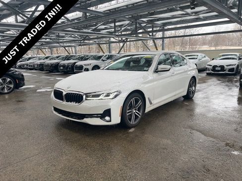 Used 2023 BMW 530i xDrive w/ Premium Package image 1