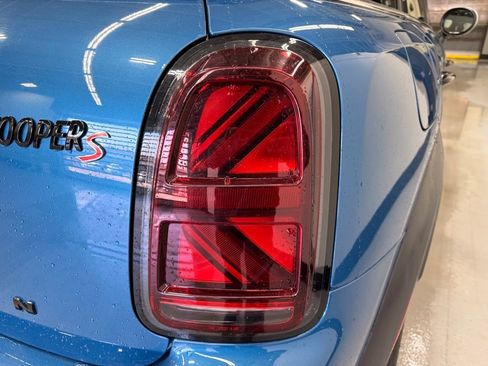 Certified 2023 MINI Cooper Countryman S w/ Signature Upholstery Package image 5