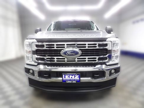 Used 2024 Ford F250 XLT AWD/4WD image 38