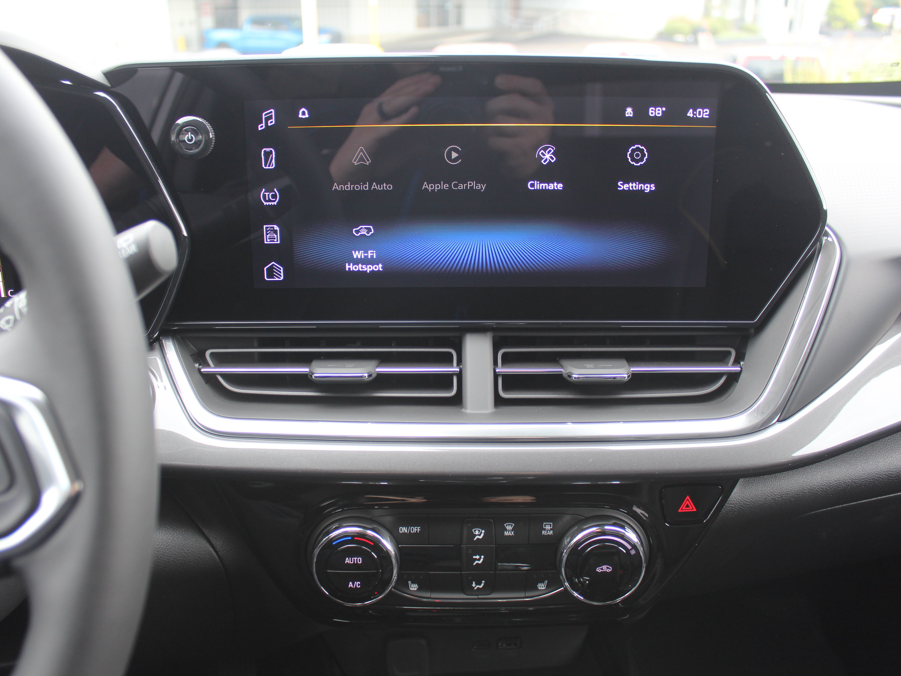 New 2026 Chevrolet Trax ACTIV FWD image 15