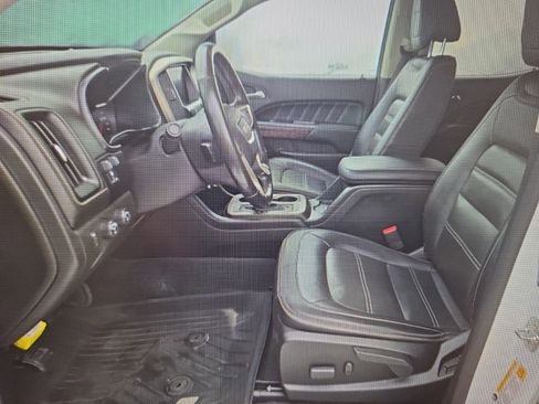 Used 2021 GMC Canyon Denali image 6