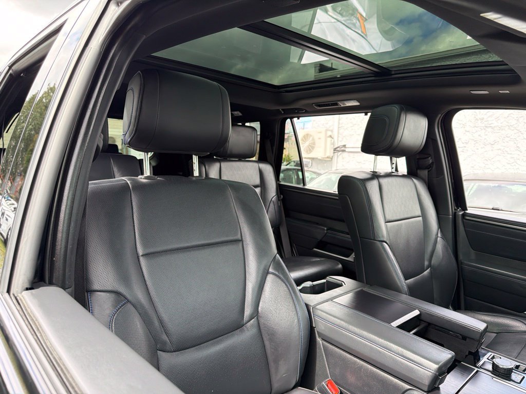 Used 2023 Toyota Sequoia Platinum AWD/4WD image 19