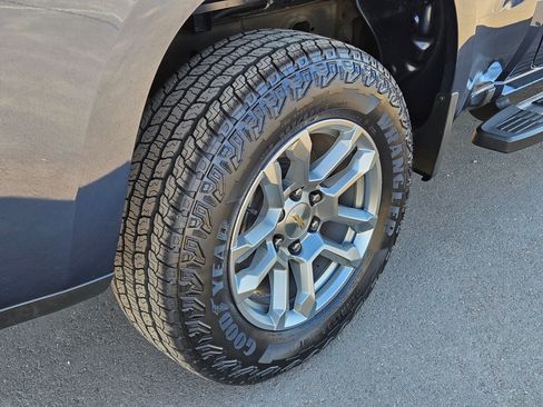 Used 2023 Chevrolet Silverado 1500 LT image 13