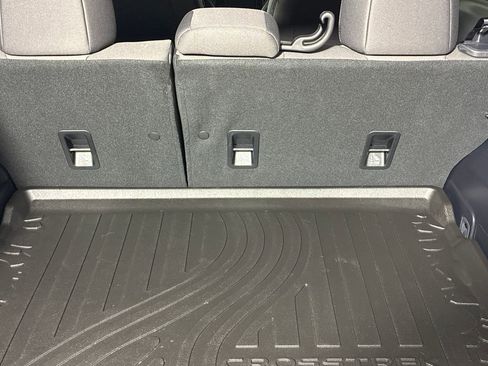 Used 2026 Subaru Crosstrek 2.0i Premium image 10