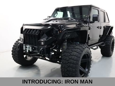 Used 2025 Jeep Wrangler Unlimited Sport AWD/4WD image 2