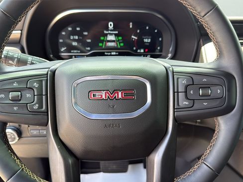 Used 2024 GMC Yukon AT4 w/ AT4 Premium Plus Package AWD/4WD image 14